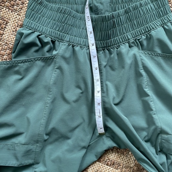 prAna Kinetic Capri Joggers - Picture 5 of 6